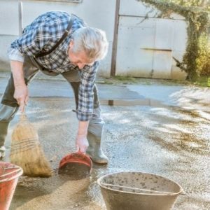 Услуга уборка подъезда