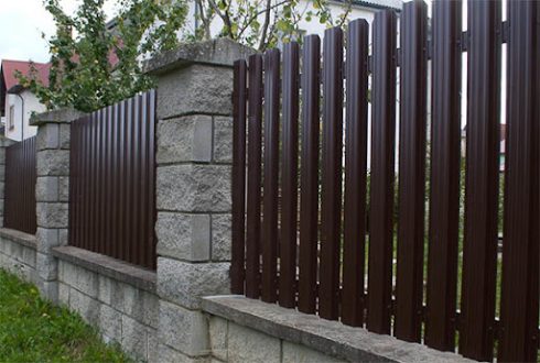 Паркан для приватного будинку