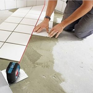 Выполним укладку плитки на пол