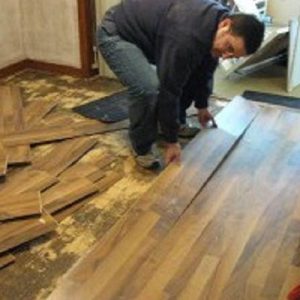 Выполним демонтаж паркетной доски