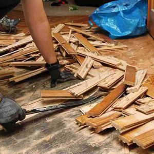 Выполним демонтаж паркета